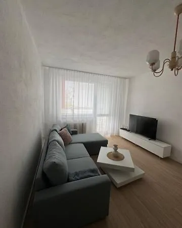 S 1 Spalnou V Tesnej Blizkosti Centra Lejlighed Košice