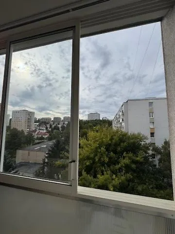 S 1 Spalnou V Tesnej Blizkosti Centra *