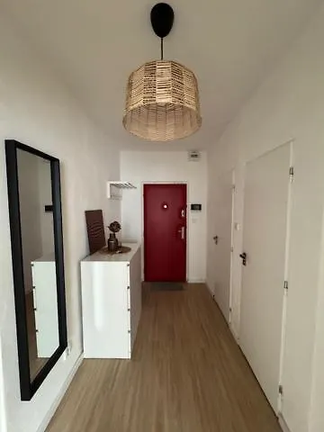 S 1 Spalnou V Tesnej Blizkosti Centra *